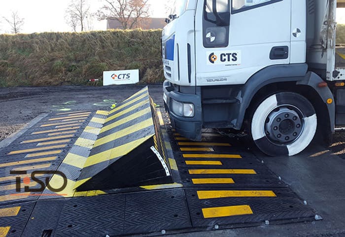 Anti-ram certified road blocker TiSO Speedbump C730
