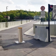 M50 High security automatic bollard RB342, Vranov nad Dyjí Castle, Vranov, The Czech Republic