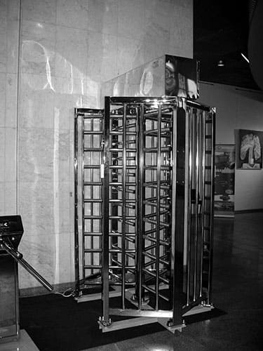 Full height turnstile
